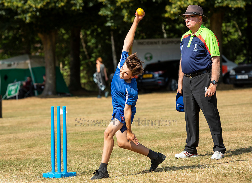 Kwik-Cricket 038 
 PIC BY STEWART TURKINGTON
 www.stphotos.co.uk